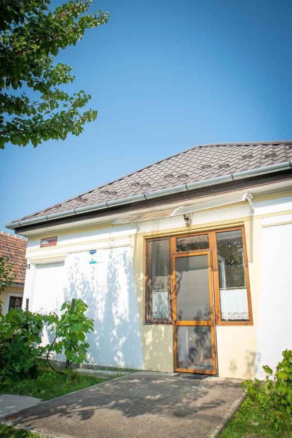 Zempleni Szallashely Fony Exterior photo
