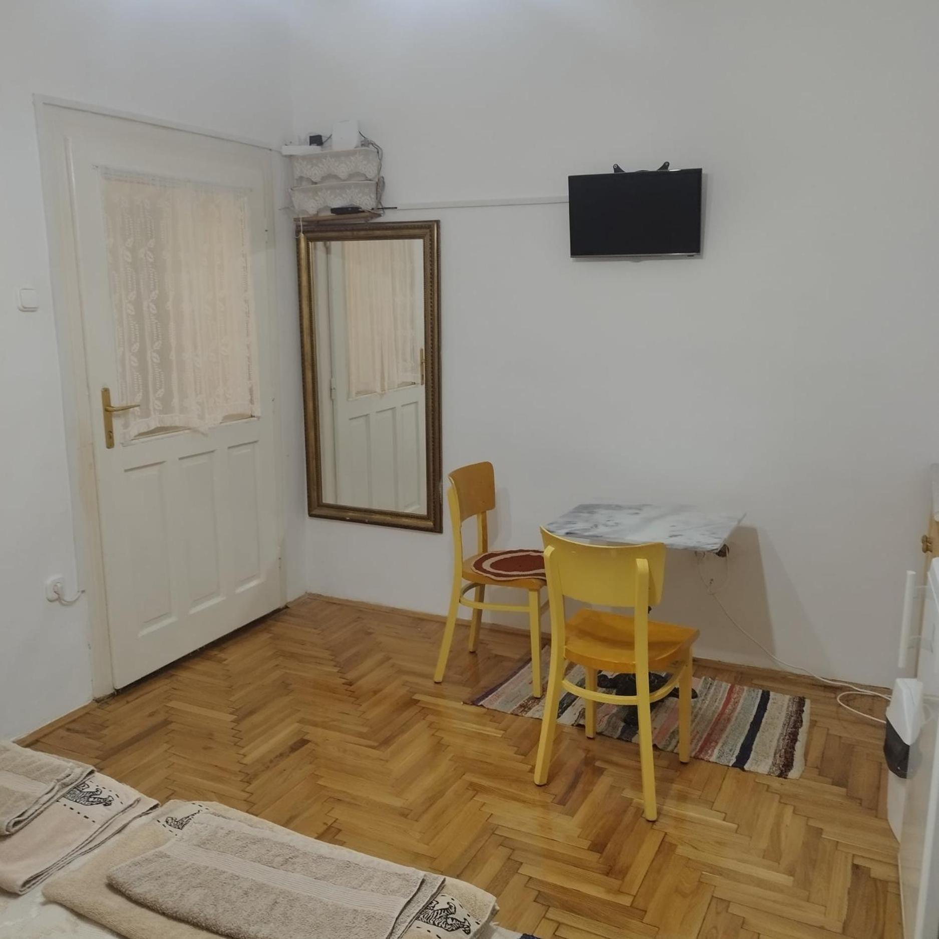 Zempleni Szallashely Fony Exterior photo